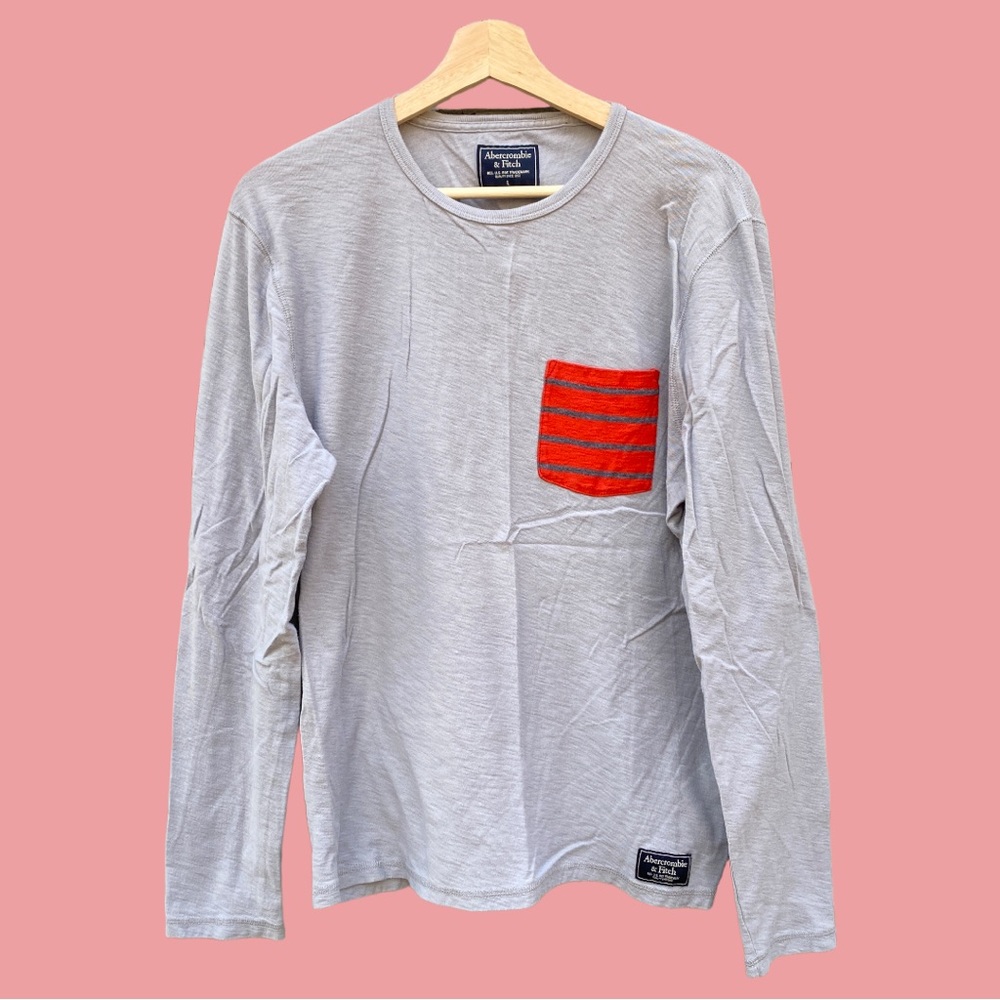 Abercrombie & Fitch Men’s Grey Long Sleeve Pocket Tee